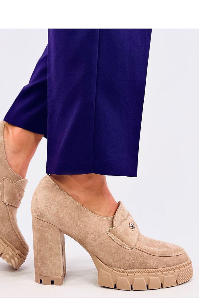 Platform pumps Inello