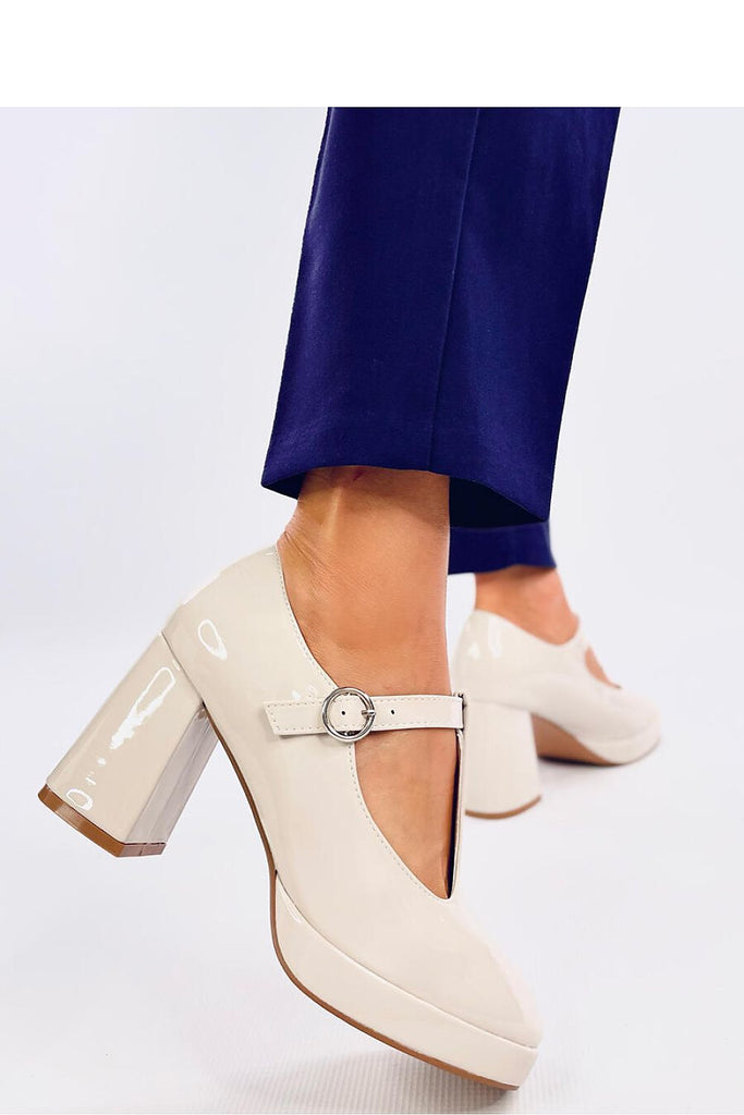 Platform pumps Inello