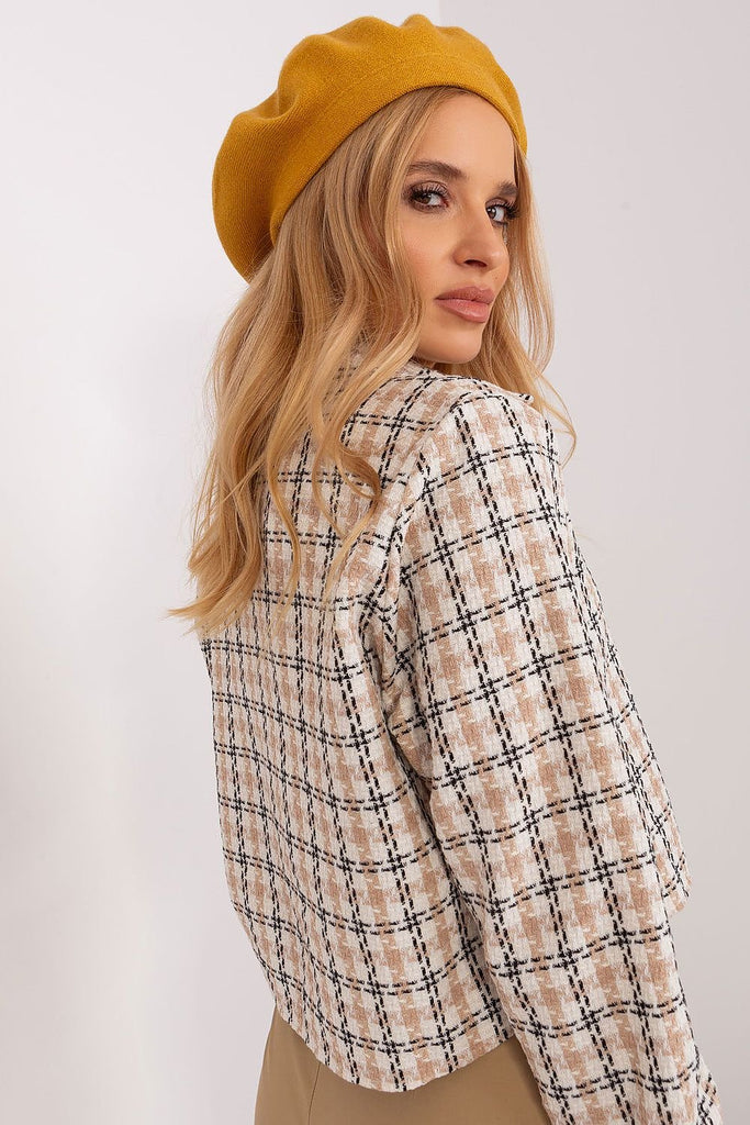 Beret AT