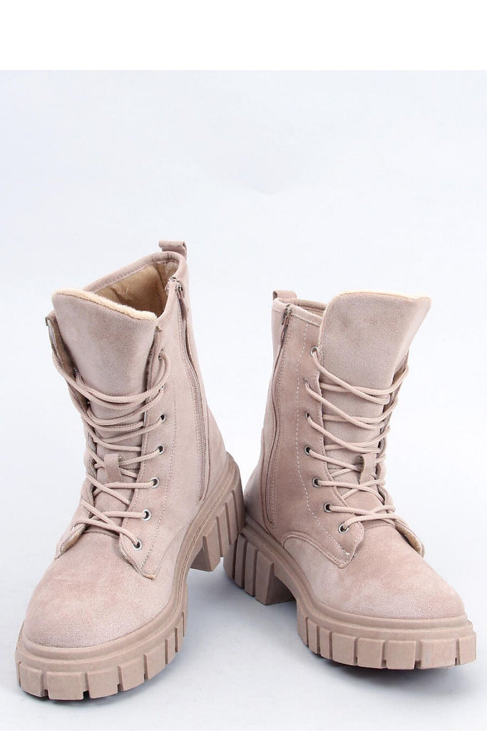 Boots Inello