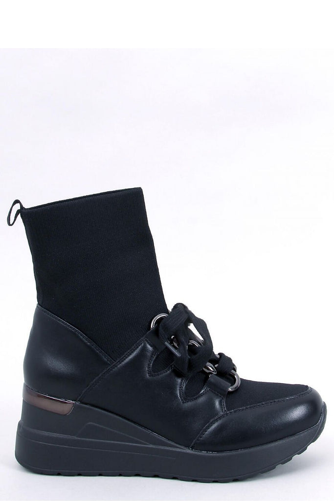 Buskin boots Inello